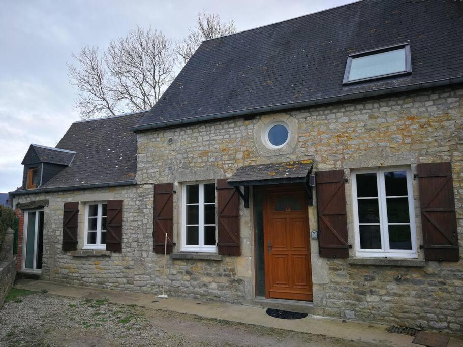 Maison Les Vieilles Cours Blosville Esterno foto